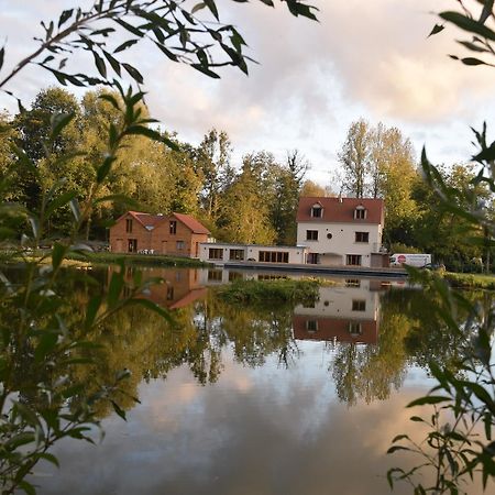 La Cascade Bed and Breakfast Estrée-Wamin Eksteriør billede